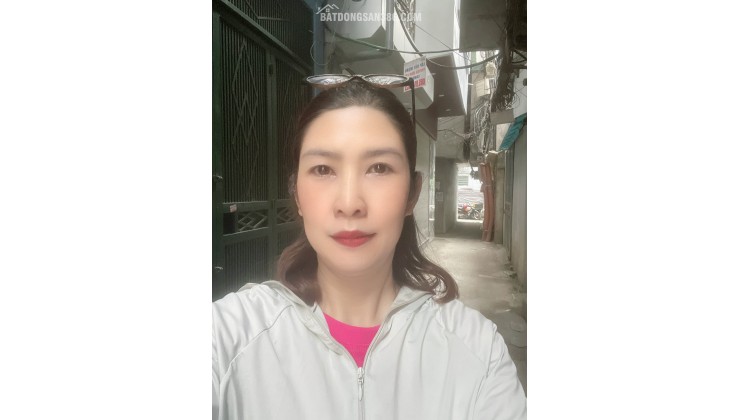 CHDV XÂY MỚI GẦN PHỐ TÔN THẤT TÙNG_9 PHÒNG FULL NỘI THẤT_NGÕ NÔNG THÔNG_DÒNG TIỀN 600 TRIỆU/ NĂM